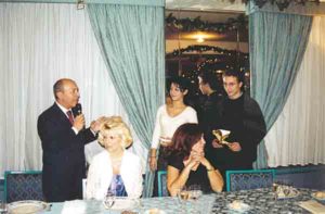 2001-02: Il Presidente Vincenzo Arienzo con i Giovani dell’Interact