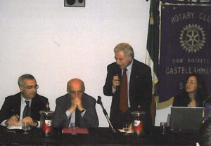 2008-09: Il Presidente Egidio Di Lorenzo con il Sindaco Vozza e il gen. Jucci
